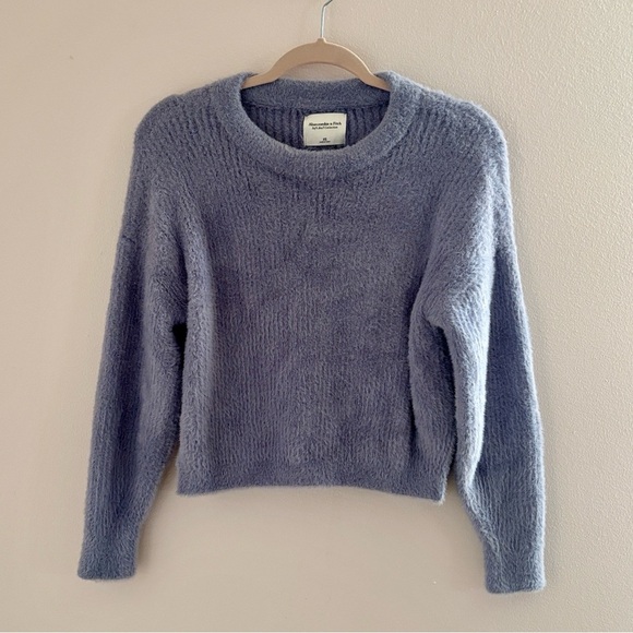 Abercrombie & Fitch Sweaters - Abercrombie & Fitch Soft A&F Collection Fuzzy Sweater Size Extra Small XS